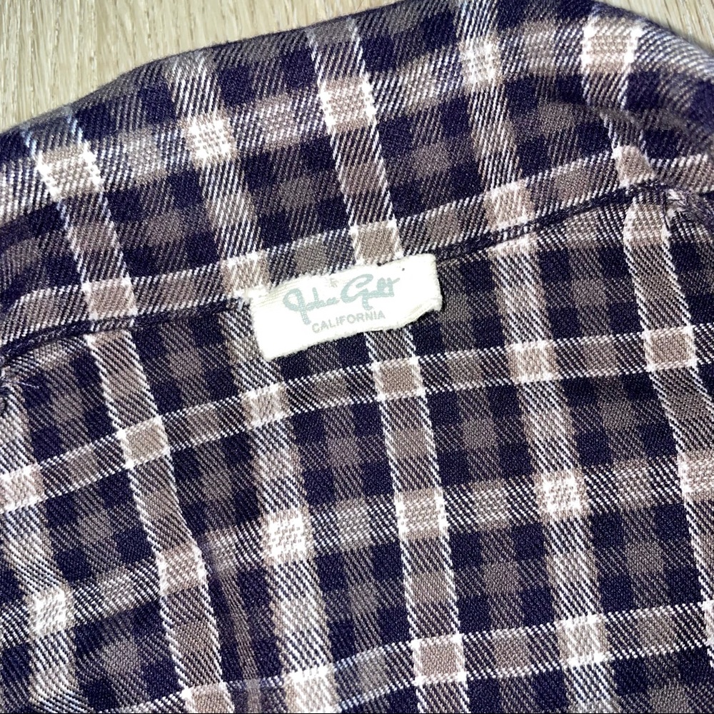 Brandy Melville Crop Top - Picture 4 of 5